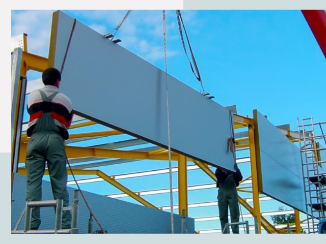 Монтаж сэндвич-панелей в Костомукше от 612 руб.